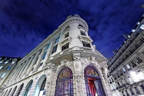 Banke Hôtel
