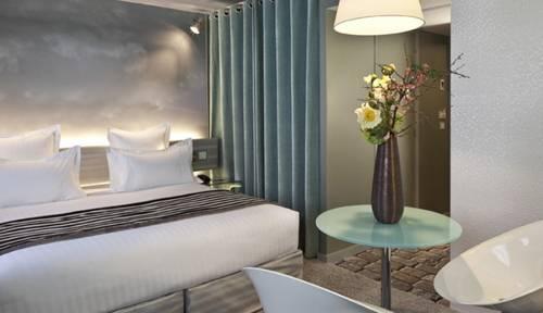 Le 7 Eiffel Hotel