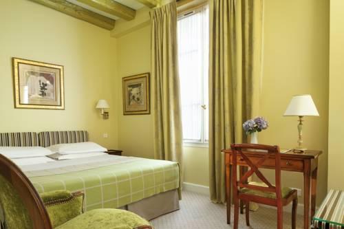 Le Relais Saint Honoré