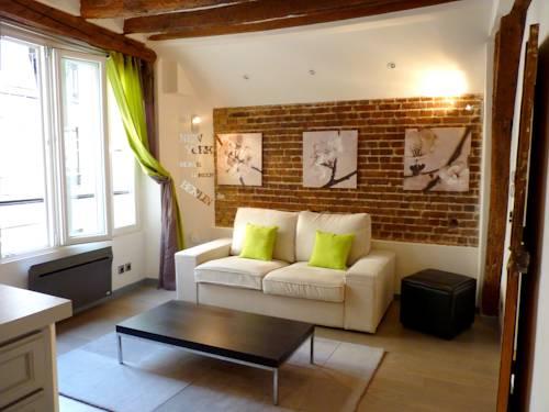 Apart of Paris - Le Marais - Rue St Martin - 2 Bedroom